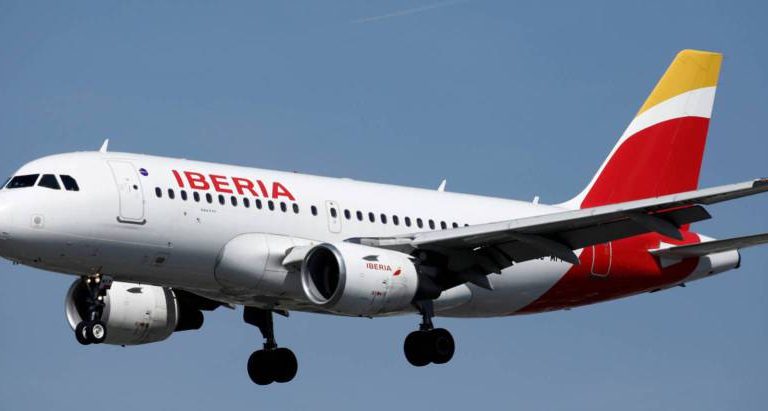 Iberia traslada operaciones a aeropuerto de Palmerola